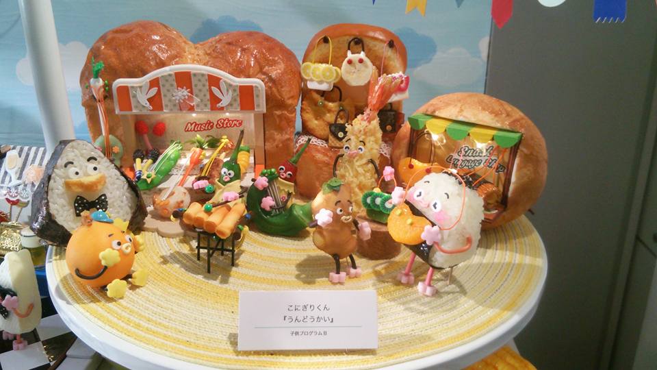 こにぎりくん撮影セット展示 – 国立新美術館