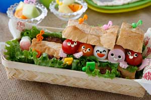 かごに入れたら屋形船？