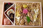 秋田駅の鶏めし