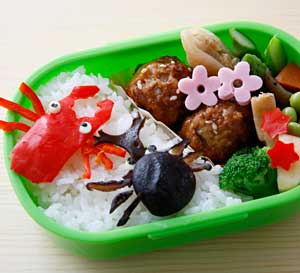 カブトムシとくわがた弁当