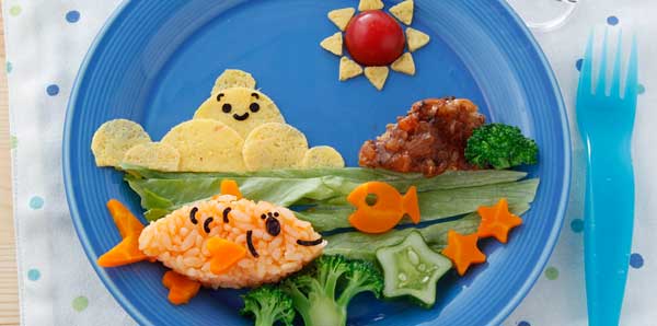 季節のお子様ランチ-入道雲とお魚