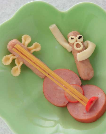 パスタでウィンナーに植毛する!?2 Haired Sausageギターとサボテン