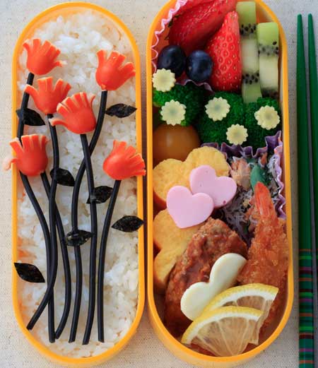 イカスミパスタでお花