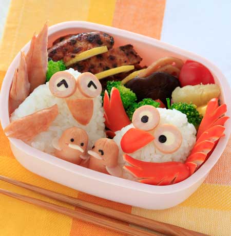 祝! 鳩のひな誕生　ひよこのお弁当② – 今週の特集