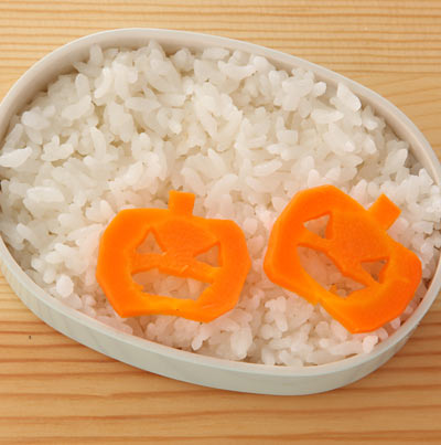 ハロウィンのお弁当-かぼちゃのランタン