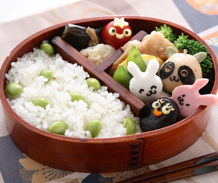 ぱんだとうさぎ-まめごはん弁当