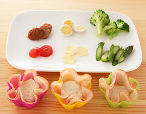 ハムの花のサンドイッチ　弁当