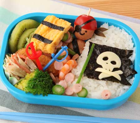 海賊弁当　宝箱と海賊　飾り切り