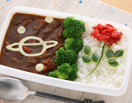 バラカレー弁当　飾り切り　きゅうり　バラ