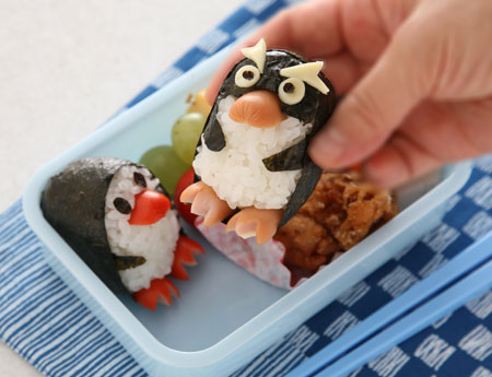 ペンギンおにぎり　おにぎり1000本ノック