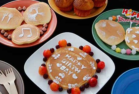 ホットケーキであそぶ♪