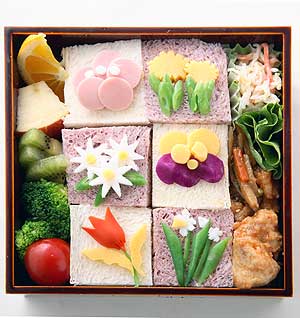 春の花弁当