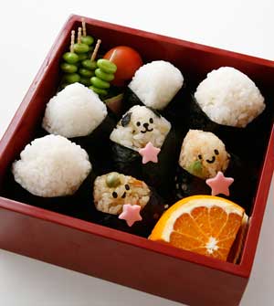 おにぎりのお重のお弁当