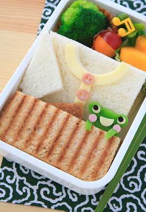 すててこでぬくぬく！？弁当