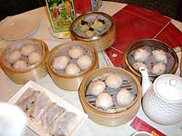 1泊２日香港の旅♪ – １４時間で何食たべれるか？　1食目