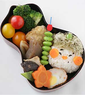 鬼?おたふく?弁当