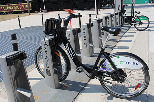 トロントでもレンタル自転車発見！