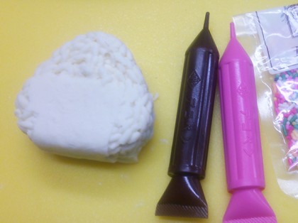 今年のバレンタインは こにぎりくん作戦!