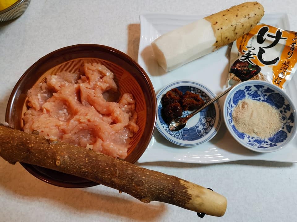 鶏の松風の材料