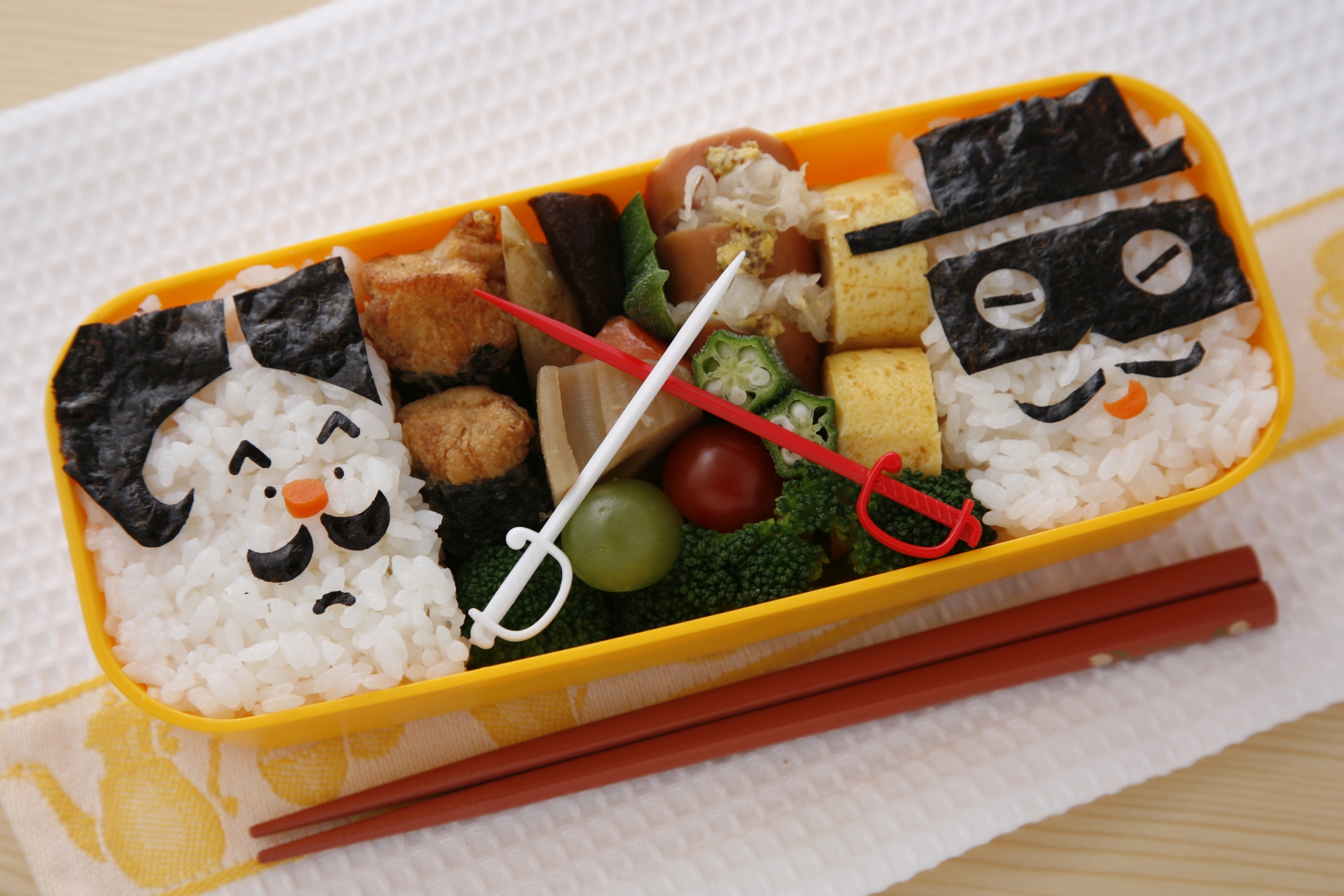 おにぎりゾロ弁当