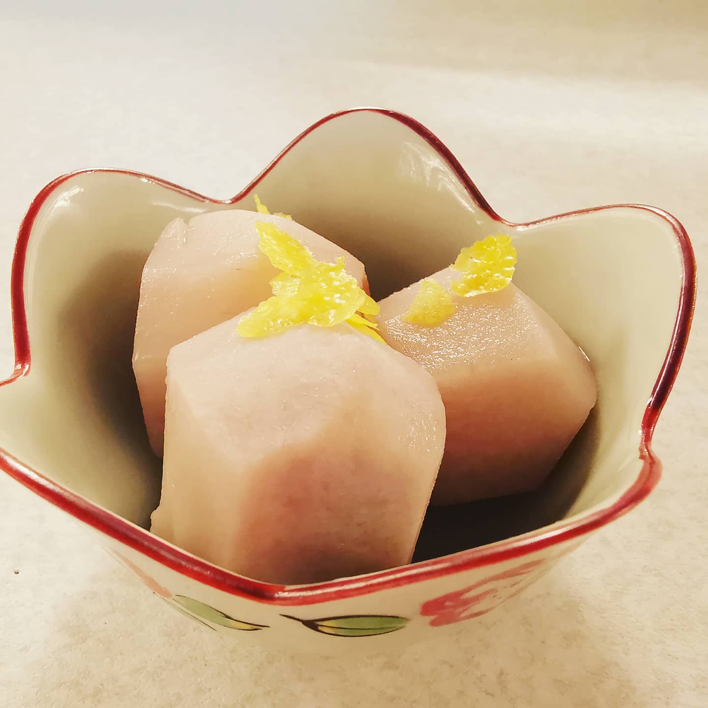 里芋煮えました