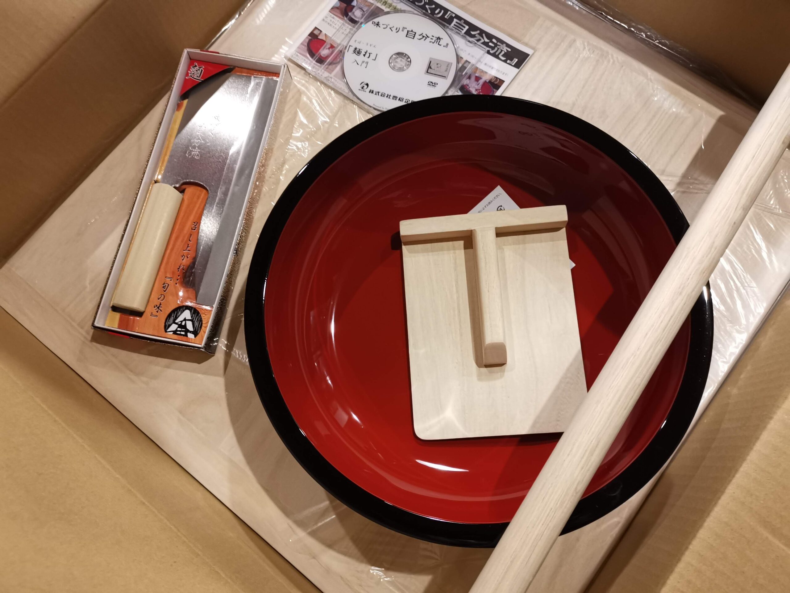悲報・蕎麦の収穫絶望的？そんなときに「蕎麦打ちセット」が届く