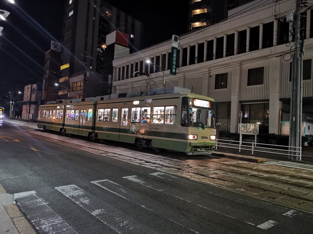 広島の夜！