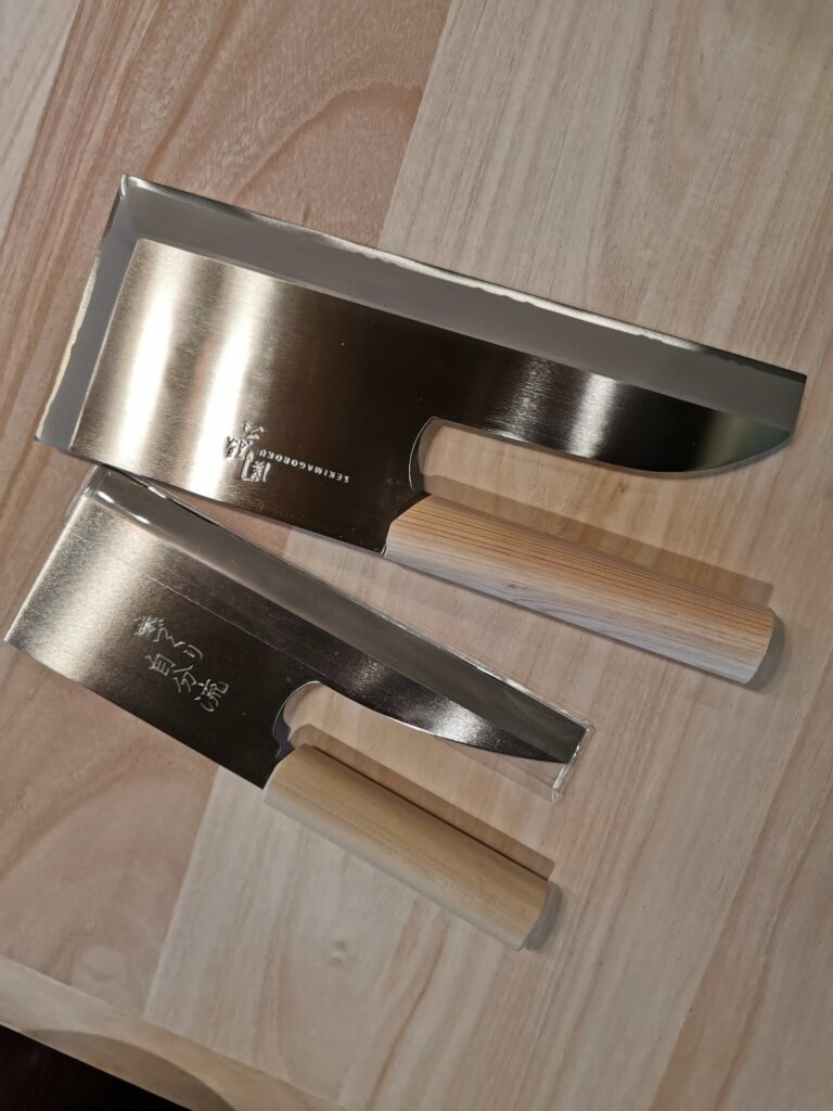森の暮らし・蕎麦打ちの自主トレしています②！