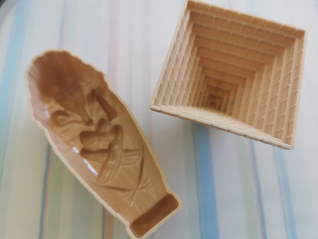 バレンタイン2025はツタンカーメンの棺を作りました！