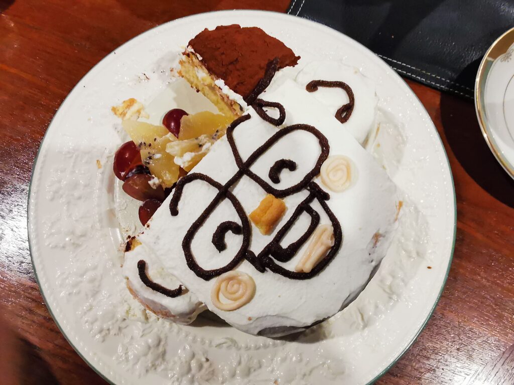 今年の誕生日のケーキは、更にやばい！